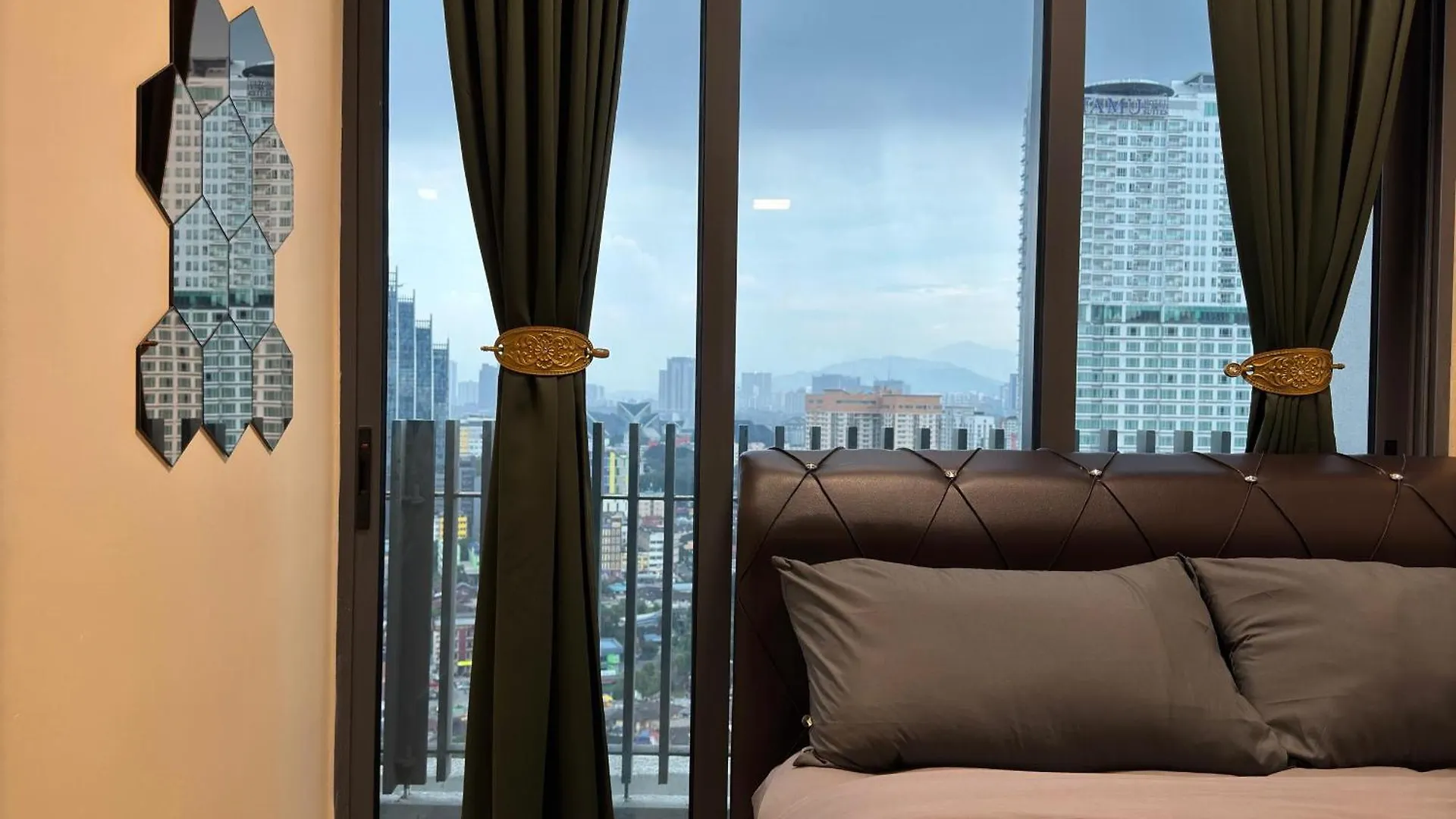 The Luxe By Infinitum Klcc By Casabellestay Kuala Lumpur 0*,  Malajzia